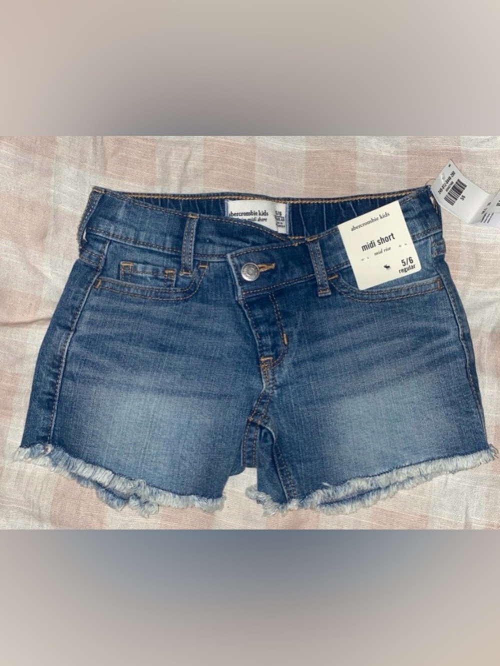Abercrombie Kids Girls Midi Shorts Mid-Rise Size 5/6 NEW
